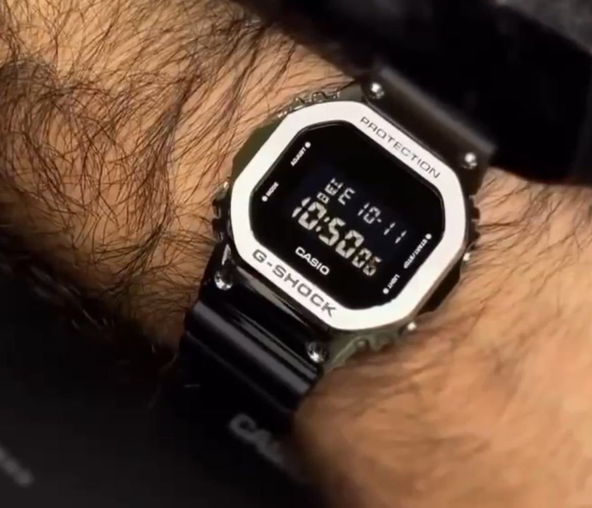 DW-5600CA-2(G-Shock Limited Edition)